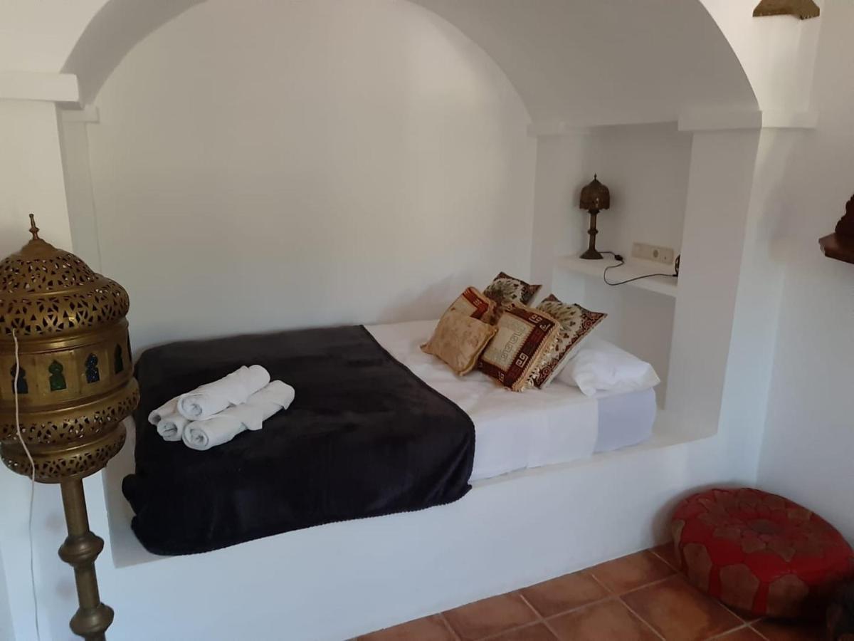 Hotel Rural La Marmita De Ahlam Fondon Bagian luar foto